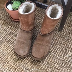 Light brown midi length uggs